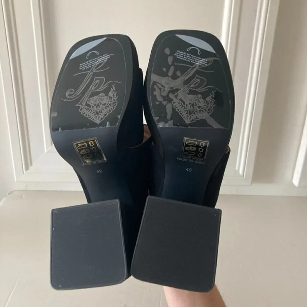 NWOB Free People Love Is Everywhere Black Suede Platform Sandals Sz 40/10